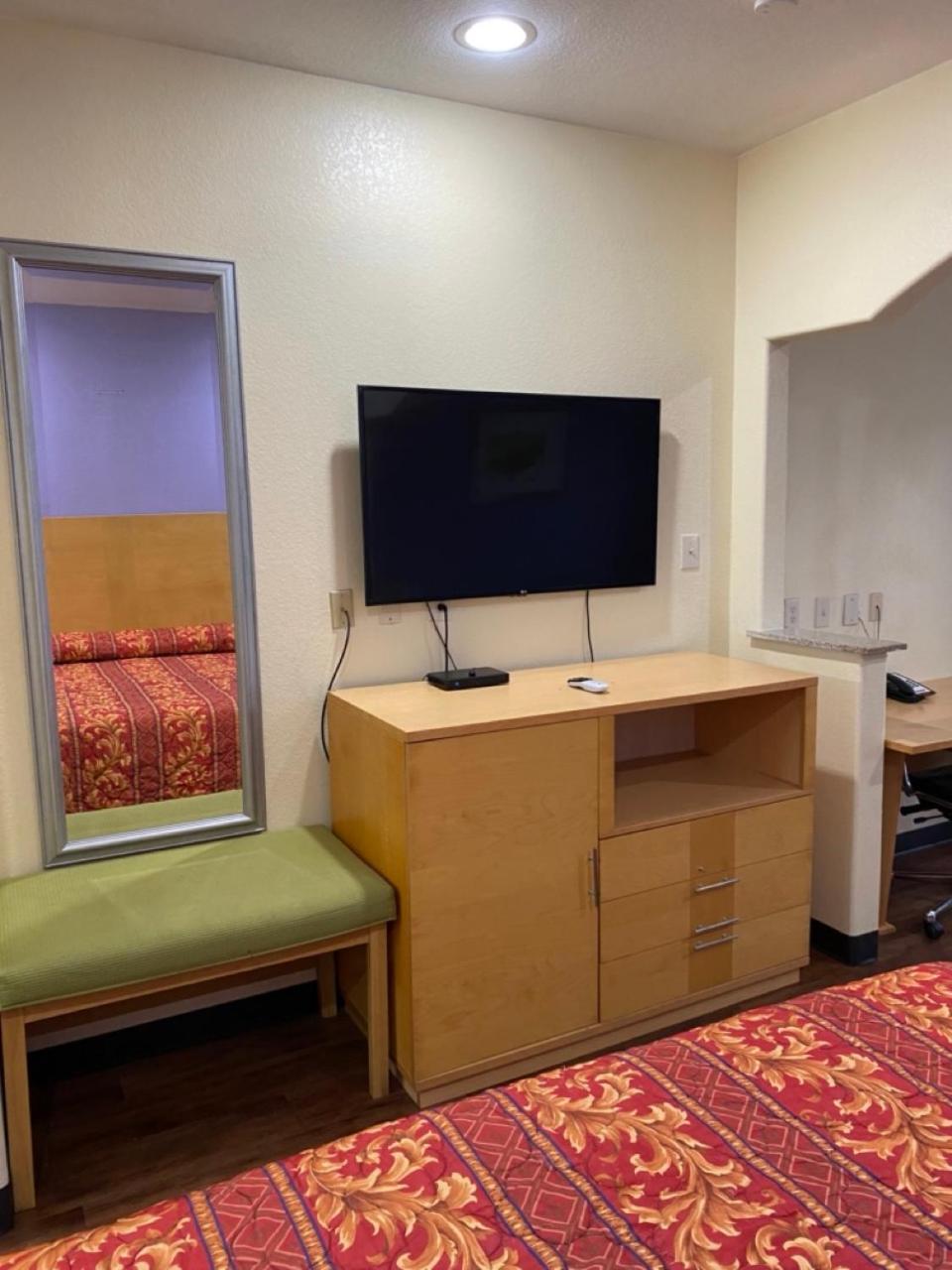 Relax Inn & Suites Англтон Экстерьер фото